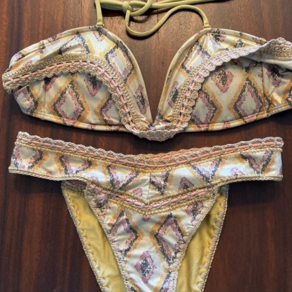 Capittana Swim Set